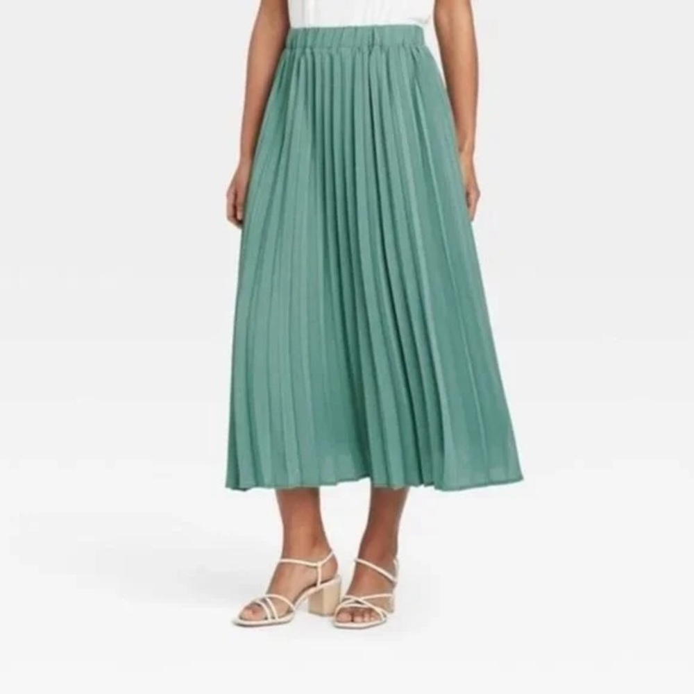 A New Day | High-Rise Midi Slip Pleated A-Line Skirt | Size Large